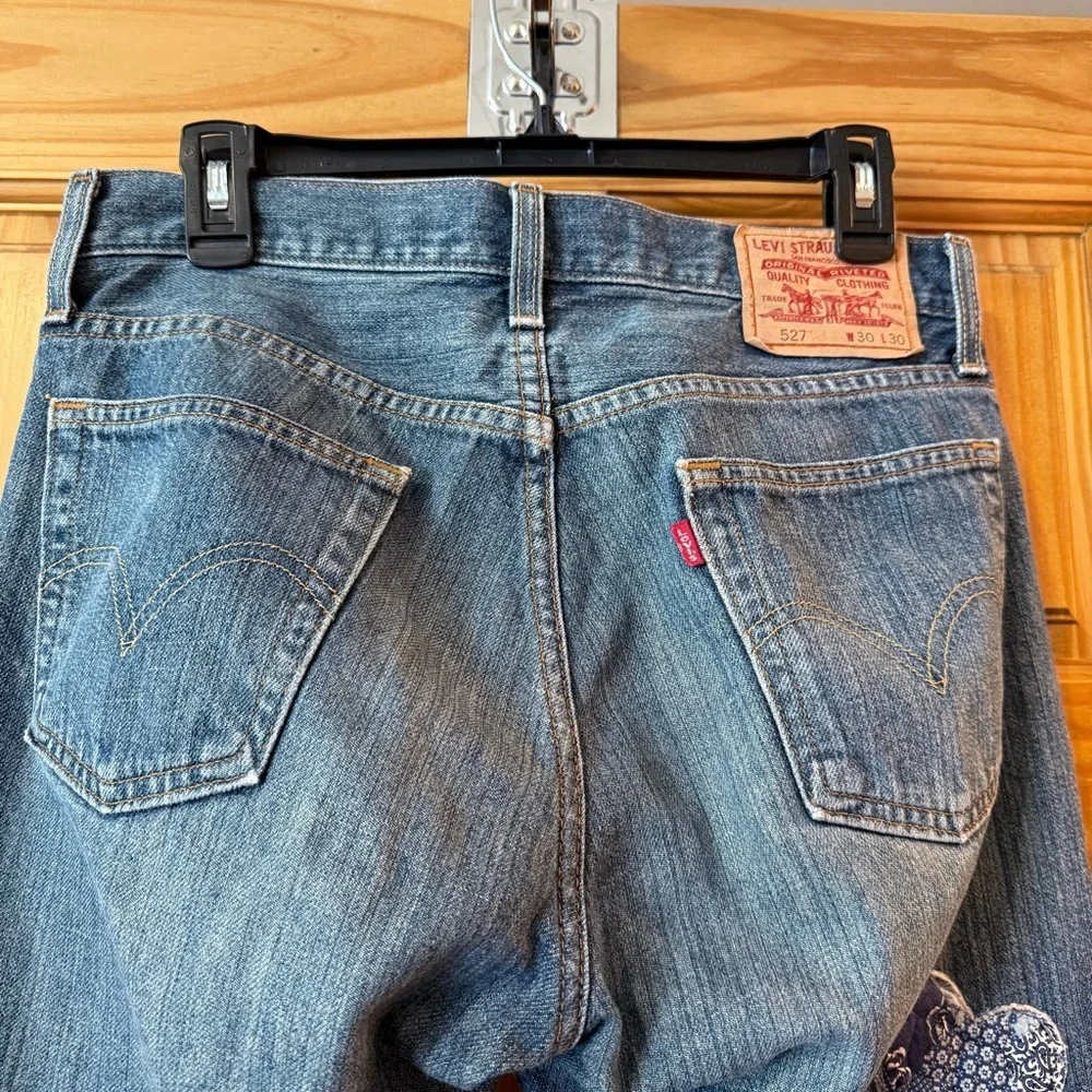 Upcycled Boyfriend Style Levi’s 527 Jeans | Boho Festival | OOAK 30x30 hearts 💕